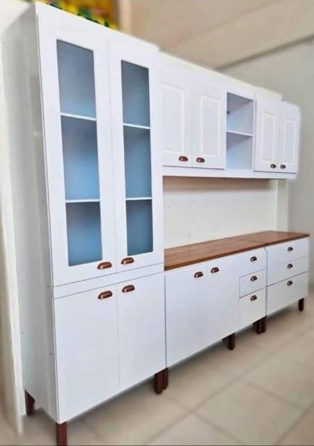 Armário de cozinha montado